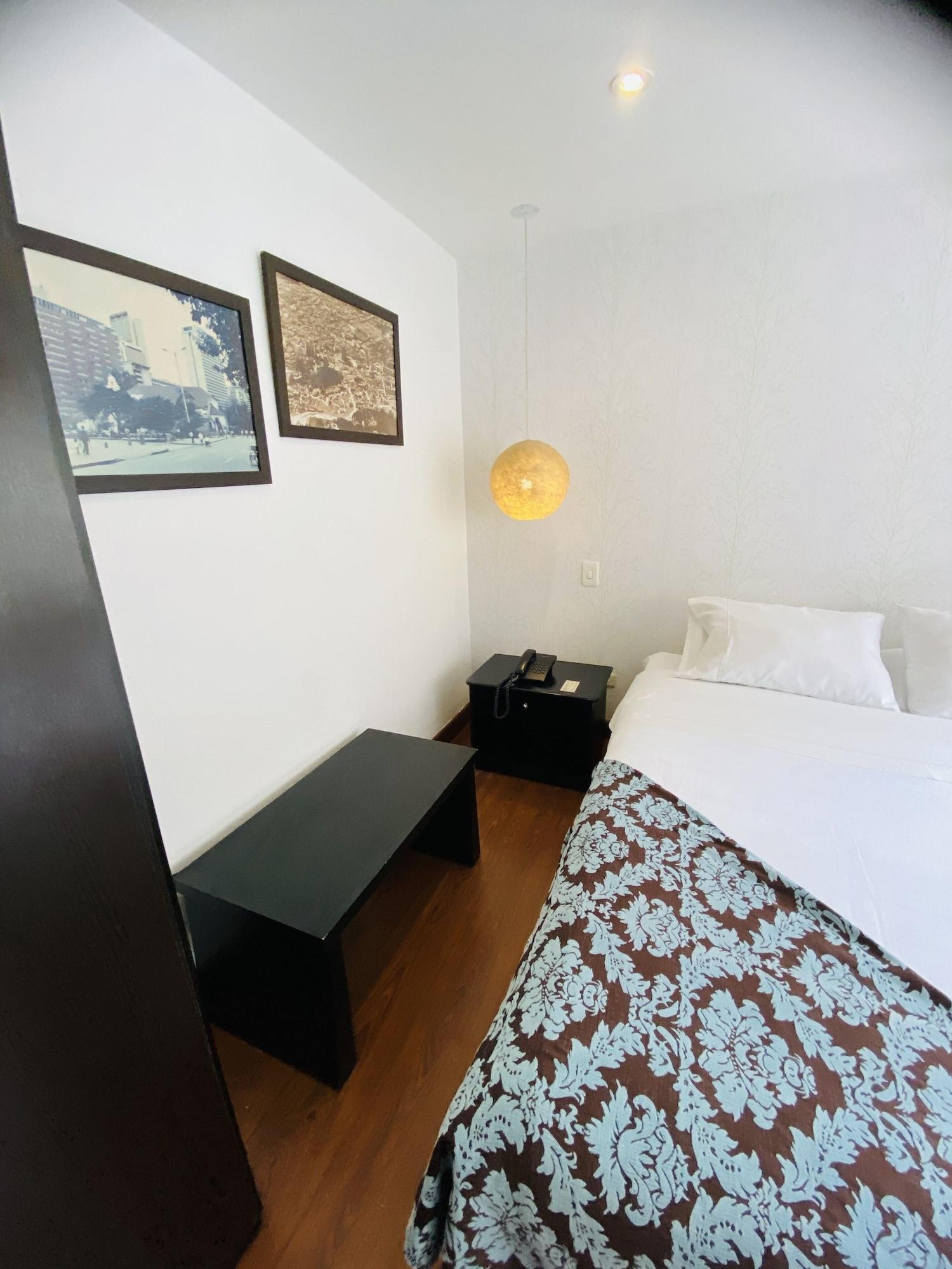 Hotel Retiro 84 By Mij Bogota Ngoại thất bức ảnh