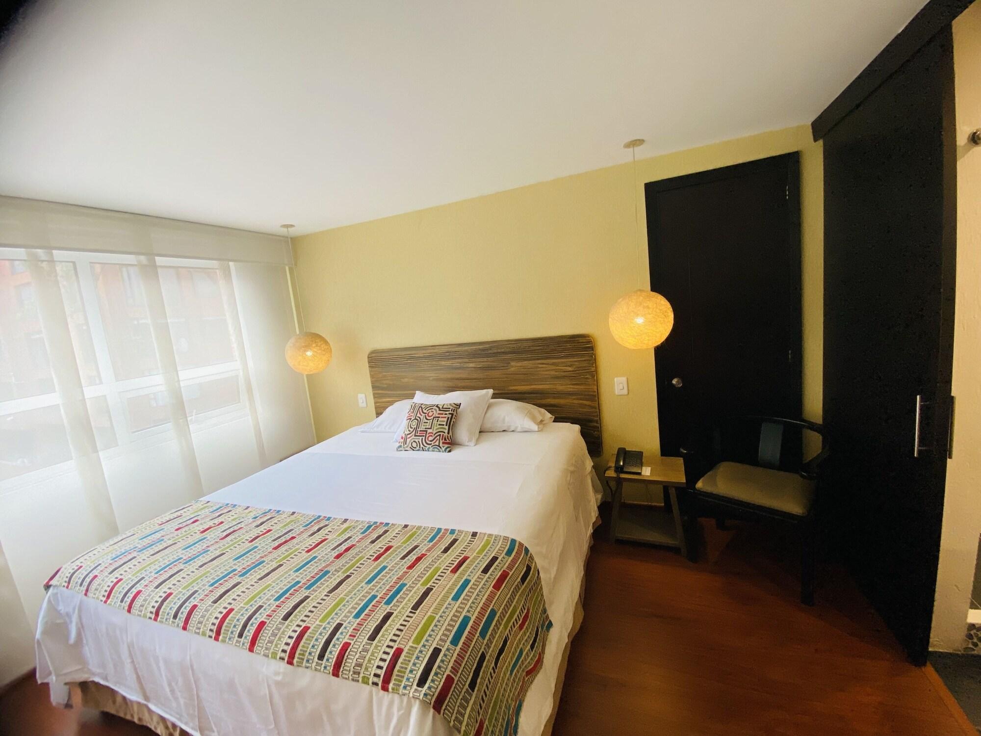 Hotel Retiro 84 By Mij Bogota Ngoại thất bức ảnh