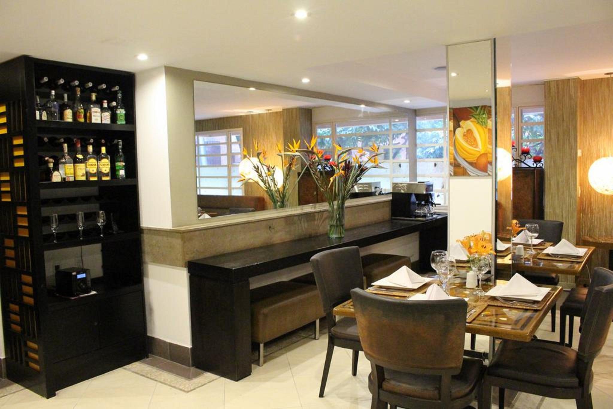 Hotel Retiro 84 By Mij Bogota Ngoại thất bức ảnh